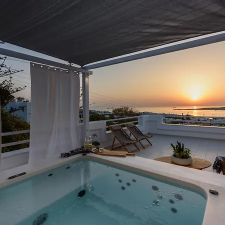 Sunset House For Friends Or Families Above Parikia Apartment Páros