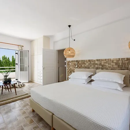 Sunset House For Friends Or Families Above Parikia Apartman Párosz